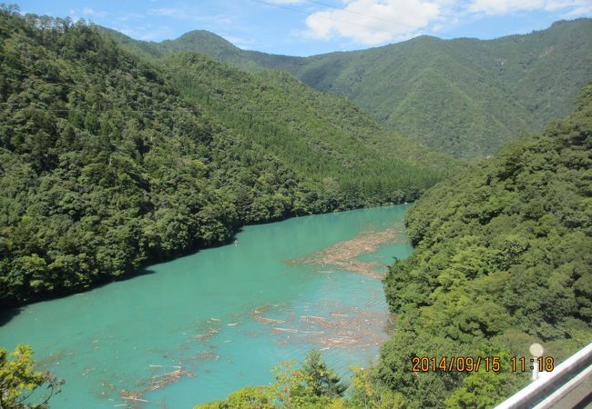 洪水の爪痕かな？