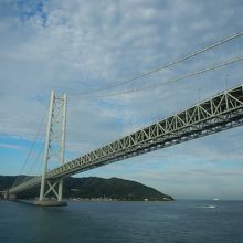 朝の明石海峡大橋