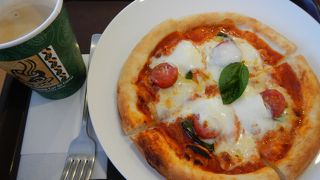 茨城空港のカフェ