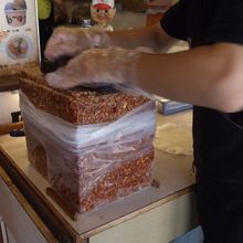 アイスクリームと一緒にいただきます めちゃうま！