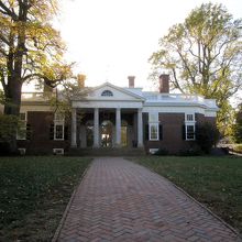 アメリカ独立宣言の起草者の一人であり 第3代アメリカ合衆国大統領 トーマス ジェファーソンが 83歳で亡くなるまで 居住した邸宅です By ヴェラnonna モンティチェロのクチコミ フォートラベル アメリカ独立宣言の起草者の一人であり 第3代アメリカ合衆国大統領 トーマス ジェファーソンが 83歳で亡くなるまで 居住した邸宅です By ヴェラnonna モンティチェロのクチコミ フォートラベル