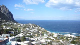 休憩もできる絶景ポイント