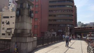 クラシカルな橋