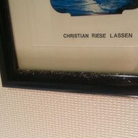 ほこりが積もった額縁