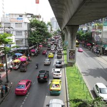 サパーンクワイ駅