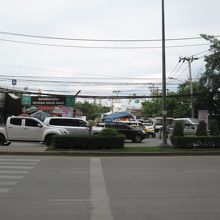 チャトゥチャック・ウィークエンド・マーケット