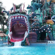 龍の口から出てくる　スライダー　　スライダーは２つあります