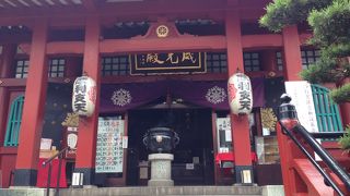 アメ横で賑わっています