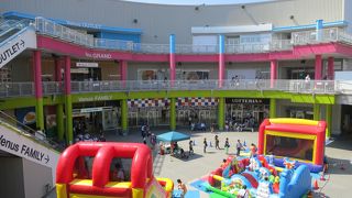 都心初のアウトレットもあります