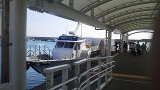 エアコンエリアの後方に陣取って「八重山観光フェリー」～八重山～