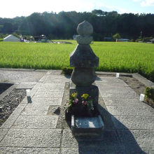 飛鳥寺近くの蘇我入鹿の首塚