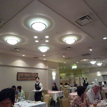 橿原ロイヤルホテルの夕食レストラン