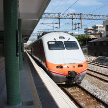 特急か急行のようです