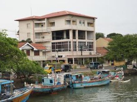 Choy's Waterfront 写真