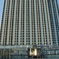 まるで高層ビルのようなホテル