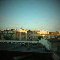 ２階の駅とは反対側。すぐ下はバスターミナル。