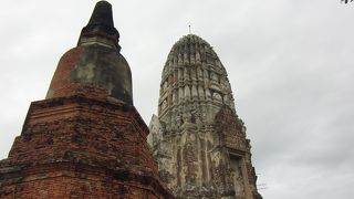 クメール式の仏塔