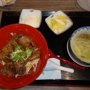 柔らかい牛たん丼