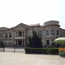 建物も歴史的建造物