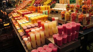 賑わっています