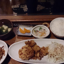 唐揚げ定食