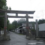 静かな神社