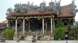 豪華な彫刻＆装飾♪