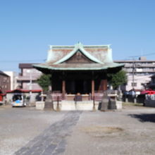 神社に木が無い・・