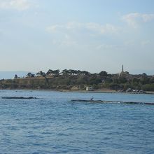 エギナ島：クルーズ船から見た古代遺跡