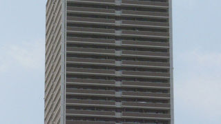 最上階には無料展望室