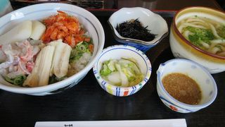 ランチも夜もコスパが高い