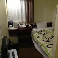 テレビの場所が低いです