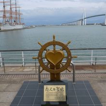 恋人の聖地・海王丸・新湊大橋