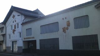 紺屋町で堂々たる存在感を示していました