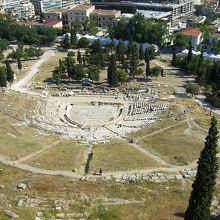 「アクロポリスの丘」から見た古代遺跡