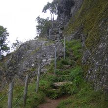 Skageflåの農場への登山道、ソニア王妃も登ったそうです