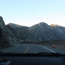 ヨセミテからモノ湖までドライブ