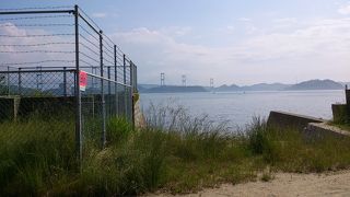 綺麗な3連橋です。