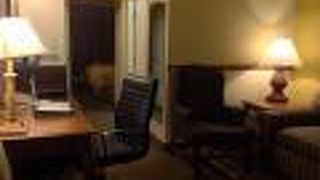 ハンプトン イン ＆ スイーツ バイ ヒルトン ニューアーク エアポート エリザベス