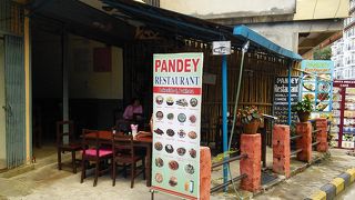 ダルバートを食べるときは注意！