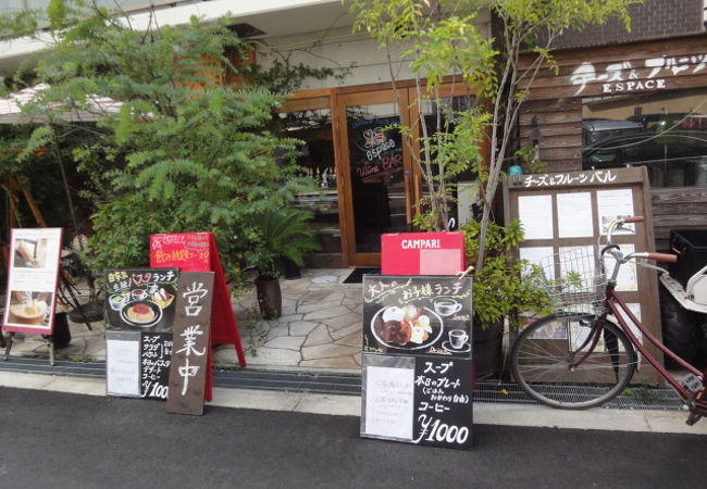 10食限定の手打ちパスタのランチが秀逸