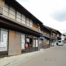 往時を偲ばせる街並