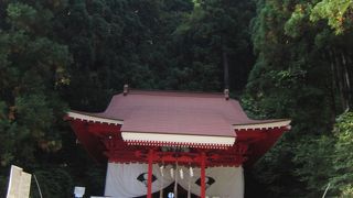 田沢湖・御座石神社