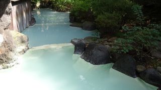 硫黄の臭いがすごい、秘湯感たっぷりの赤川温泉