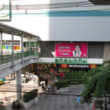 ロビンソン・デパート - スクンビット