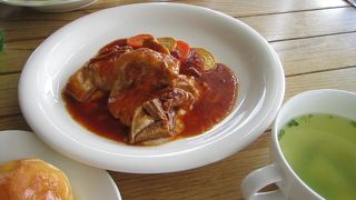 地元の食材をじっくり頂けます。