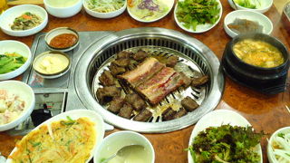 ランチタイムにお得にカルビ