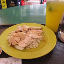 海南鶏飯のチキンライス