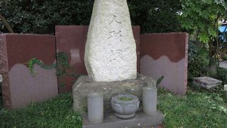 お人形の供養に・・・本覚寺