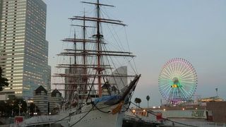昭和一桁生まれのホンモノの帆船です。